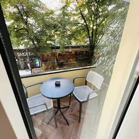 Deluxe 11 Blloku Area Apartment *